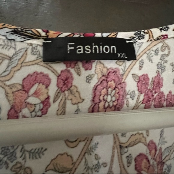 Dress - Picture 3 of 3